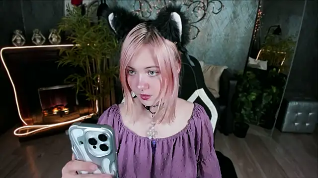 Miiu miiu online show from July 19, 2026, 7:28 pm