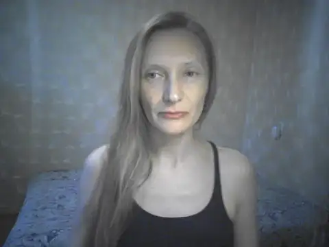 LunaBelle2 online show from July 15, 2026, 6:24 pm