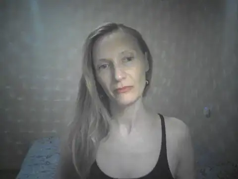 LunaBelle2 online show from July 18, 2026, 6:23 pm