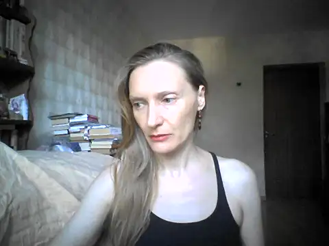 LunaBelle2 online show from July 19, 2026, 4:11 pm