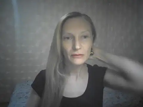 LunaBelle2 online show from July 24, 2026, 6:28 pm