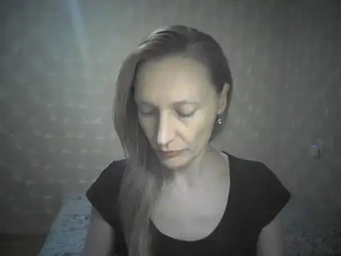 LunaBelle2 online show from July 28, 2026, 6:31 pm