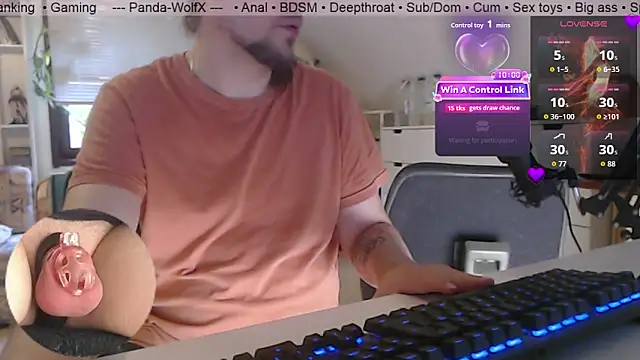 Snapshot of Panda-WolfX chatting on July 7, 2026, 4:33 pm Panda-WolfX online show from July 7, 2026, 4:33 pm