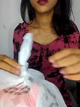 Ceromi 0 online show from July 25, 2026, 5:43 pm