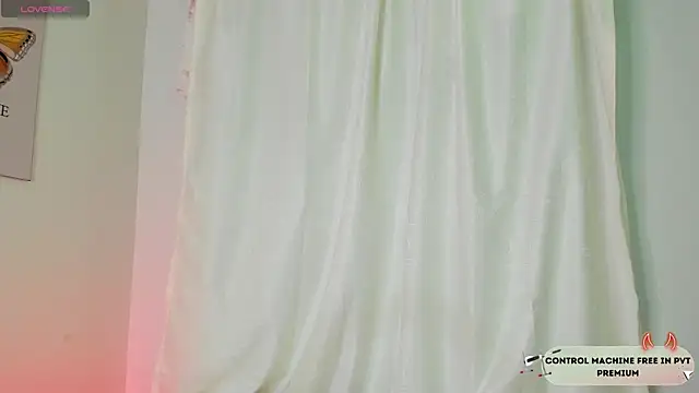 Snapshot of Nami__doll1 chatting on July 22, 2026, 12:46 am Nami doll1 online show from July 22, 2026, 12:46 am