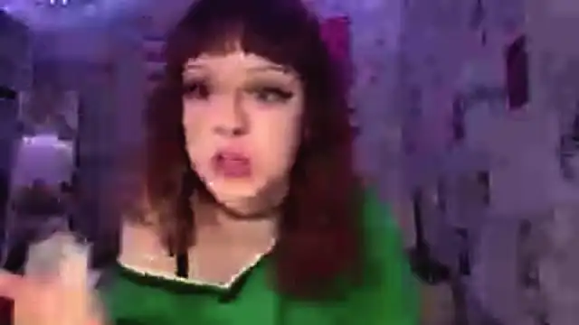 JenineAlatorre online show from July 23, 2026, 5:11 pm