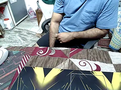 bodytobodyxxx online show from July 5, 2026, 5:09 pm
