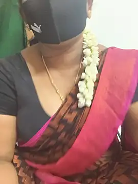 tamilrose143 online show from July 15, 2026, 1:27 pm