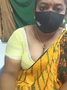 tamilrose143 online show from July 19, 2026, 2:32 pm