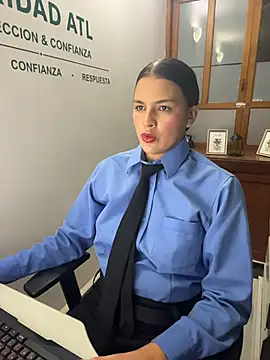 KateRousee online show from July 19, 2026, 11:03 am