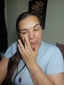 Snapshot of Zuleyka_47 chatting on July 31, 2026, 11:48 pm Zuleyka 47 online show from July 31, 2026, 11:48 pm