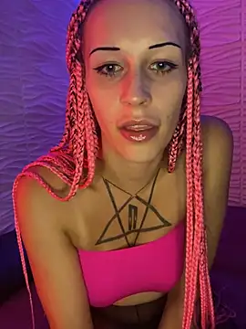Snapshot of Dolly-Delicious chatting on July 14, 2026, 3:55 am Dolly-Delicious online show from July 14, 2026, 3:55 am
