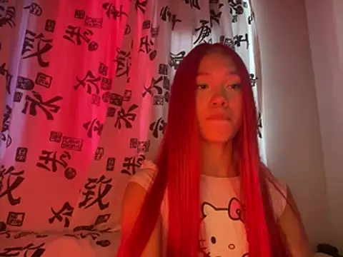 Snapshot of ElizElara chatting on July 20, 2026, 10:45 pm ElizElara online show from July 20, 2026, 10:45 pm