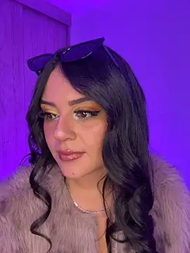 Snapshot of sofiaqueen__ chatting on July 17, 2026, 1:12 am sofiaqueen online show from July 17, 2026, 1:12 am