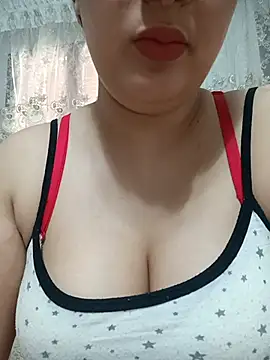 Snapshot of mimi_farwla chatting on July 24, 2026, 2:48 pm mimi farwla online show from July 24, 2026, 2:48 pm