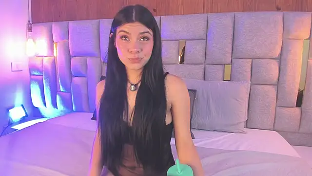 Snapshot of Aby_parker__ chatting on July 17, 2026, 2:40 am Aby parker online show from July 17, 2026, 2:40 am