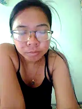Horny gelyn online show from July 18, 2026, 3:44 am