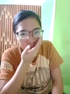 Horny gelyn online show from July 27, 2026, 7:48 am