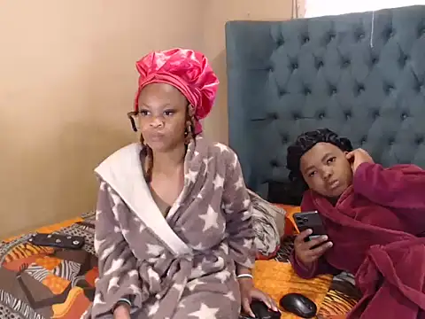 VixenBaddieX online show from July 15, 2026, 2:33 pm