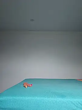 VirginPussySquirt online show from July 16, 2026, 8:31 am