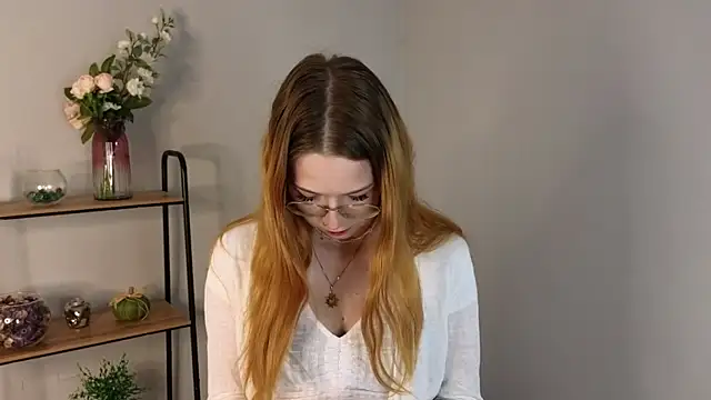 Snapshot of Barbara__Blake chatting on July 24, 2026, 7:01 pm Barbara Blake online show from July 24, 2026, 7:01 pm