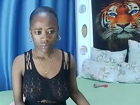 Snapshot of SexyAdel11 chatting on July 27, 2026, 10:28 pm SexyAdel11 online show from July 27, 2026, 10:28 pm