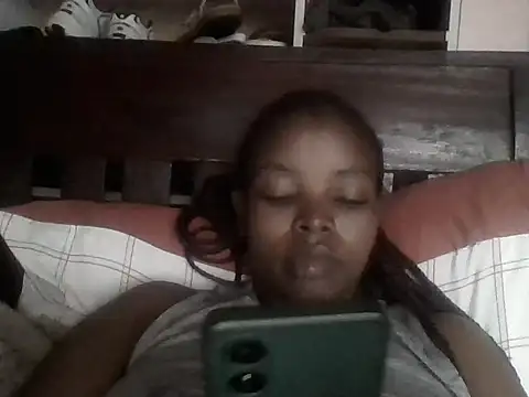 Snapshot of sweeriechocho chatting on August 8, 2026, 6:37 am sweeriechocho online show from August 8, 2026, 6:37 am