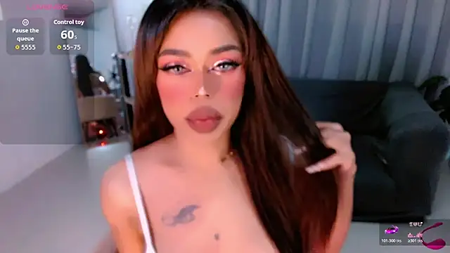 Snapshot of pixie_bryte chatting on July 23, 2026, 3:48 am pixie bryte online show from July 23, 2026, 3:48 am