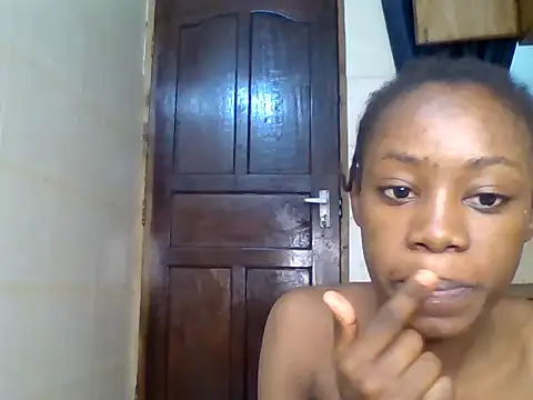 lexy queen8 online show from July 27, 2026, 2:02 pm