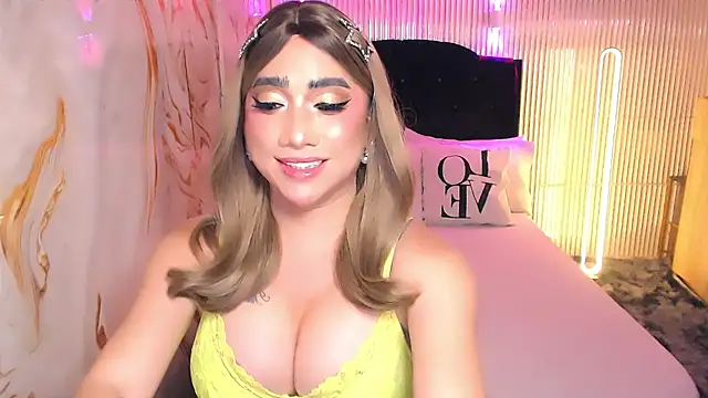 TsLovelyCock online show from July 16, 2026, 10:05 pm