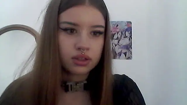 MollyHotTeen online show from July 15, 2026, 9:31 pm
