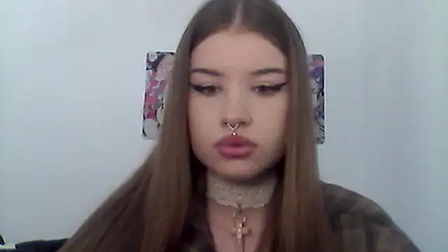 MollyHotTeen online show from July 22, 2026, 5:27 pm