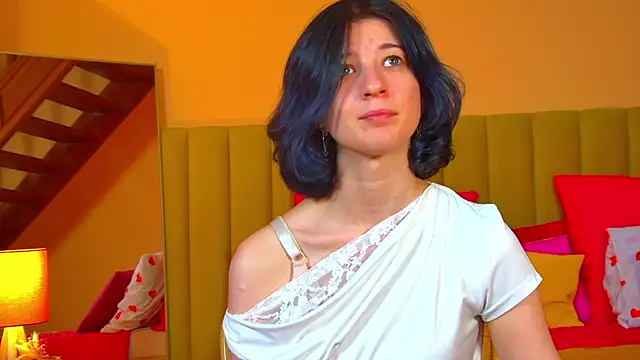 AnneAvelin online show from July 23, 2026, 6:17 pm