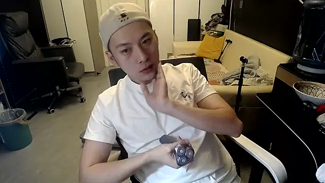 yichen008 online show from July 20, 2026, 11:01 am