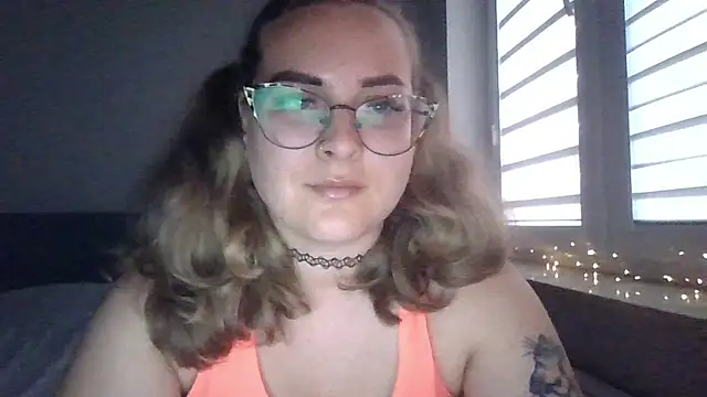 Snapshot of LucyTease chatting on July 14, 2026, 7:08 pm LucyTease online show from July 14, 2026, 7:08 pm