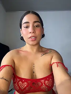 Snapshot of Susyfoxx chatting on July 27, 2026, 8:27 pm Susyfoxx online show from July 27, 2026, 8:27 pm