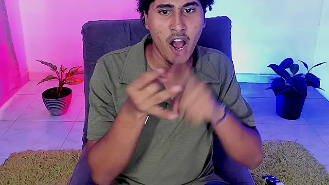 Snapshot of skart_bigcock chatting on July 23, 2026, 6:06 pm skart bigcock online show from July 23, 2026, 6:06 pm