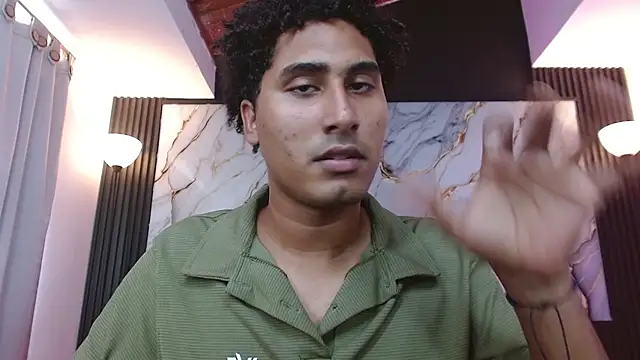Snapshot of skart_bigcock chatting on July 27, 2026, 6:37 pm skart bigcock online show from July 27, 2026, 6:37 pm