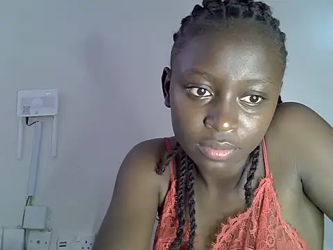 creamydoly online show from July 26, 2026, 11:28 am