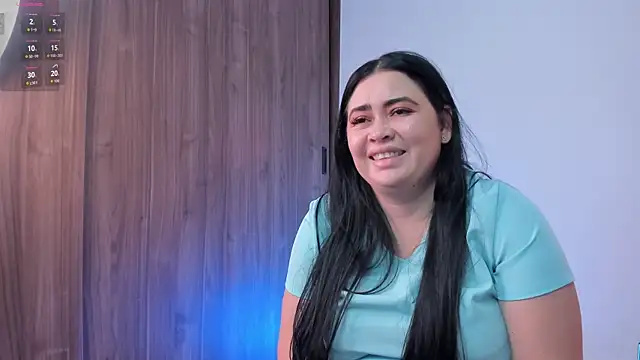 mafe montiel online show from July 26, 2026, 12:34 pm