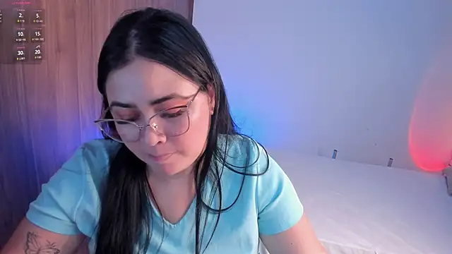mafe montiel online show from July 27, 2026, 6:59 pm