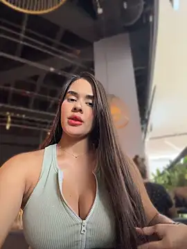 BellaLeclair  online show from July 17, 2026, 6:46 pm
