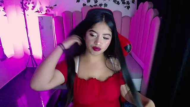 Snapshot of samara7_ chatting on July 23, 2026, 4:32 am samara7 online show from July 23, 2026, 4:32 am