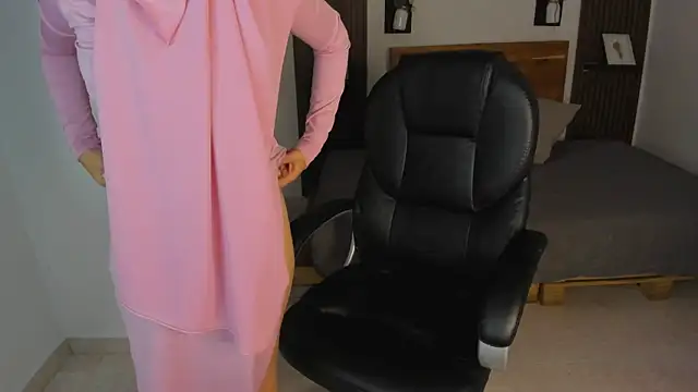 Safiya   online show from July 16, 2026, 11:16 am