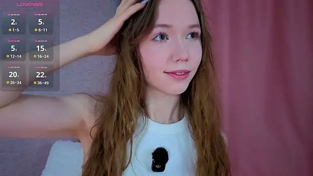 Snapshot of Velvet_Daisy chatting on July 10, 2026, 12:04 am Velvet Daisy online show from July 10, 2026, 12:04 am