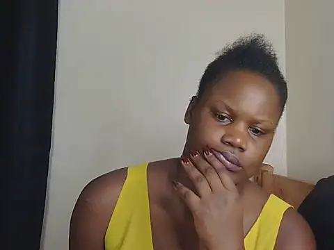 Snapshot of chocolate_lunah chatting on July 14, 2026, 12:57 am chocolate lunah online show from July 14, 2026, 12:57 am
