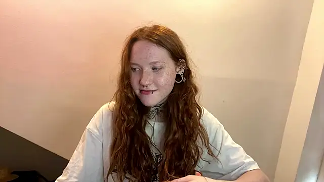 Snapshot of ThomasinaBrasser chatting on July 18, 2026, 11:03 am ThomasinaBrasser online show from July 18, 2026, 11:03 am