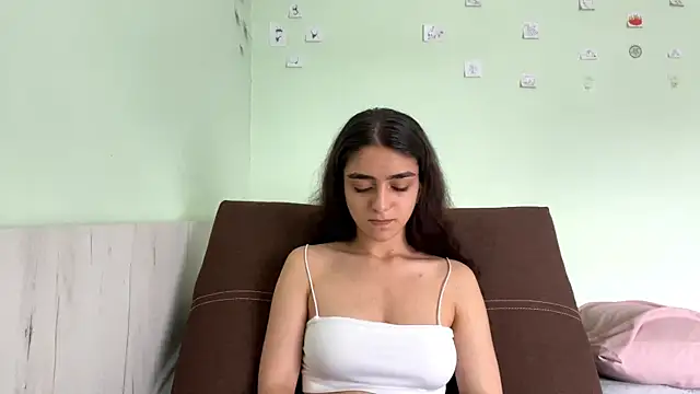 Annthebest online show from July 28, 2026, 12:48 pm