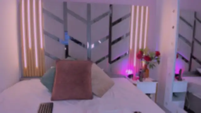 Snapshot of EmilyCruz- chatting on July 17, 2026, 2:29 am EmilyCruz- online show from July 17, 2026, 2:29 am