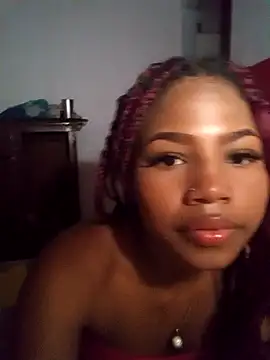 Snapshot of LittleCataleya chatting on July 14, 2026, 4:39 am LittleCataleya online show from July 14, 2026, 4:39 am